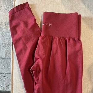 NVGTN leggings - like new!